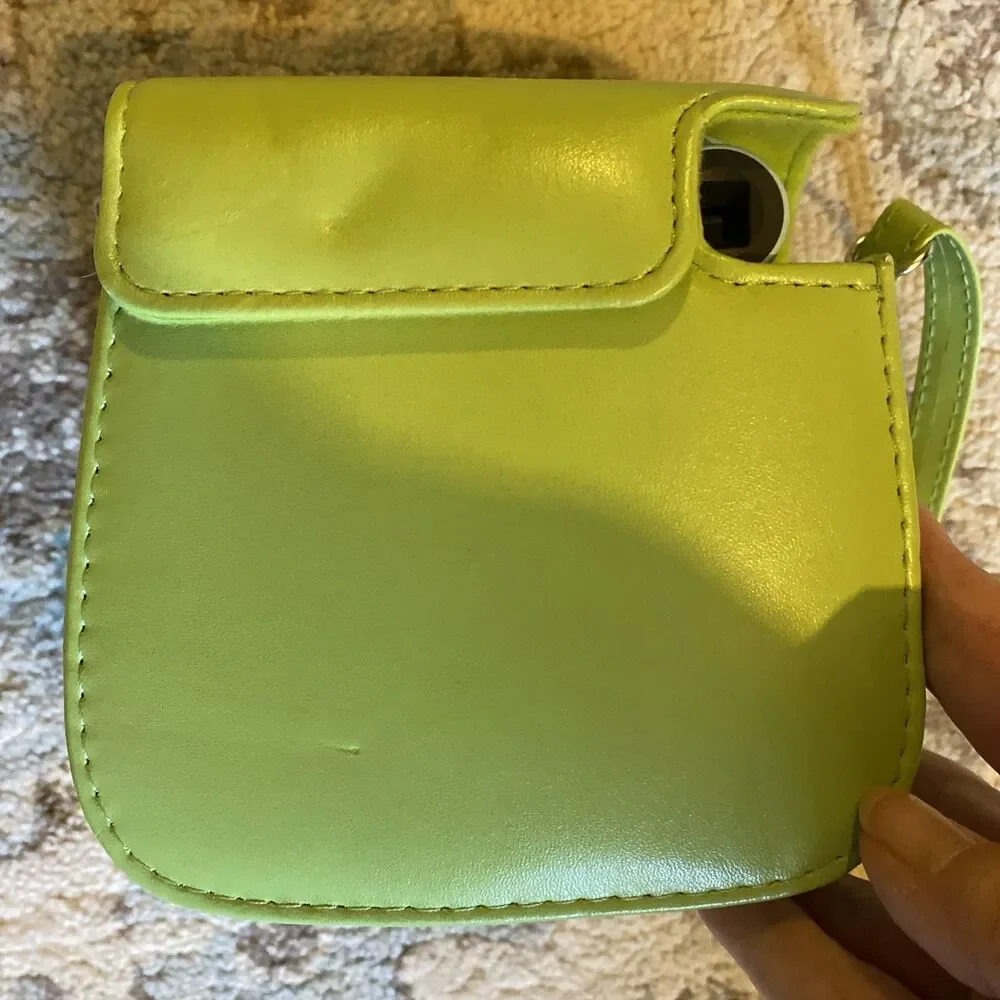 Case And Camera Instax Mini 11 Doesnt Have Photo Sheets In It